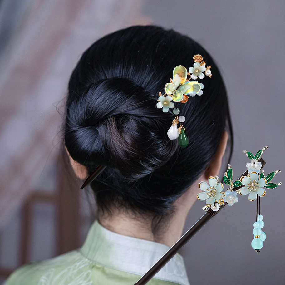 Wood Tassel Step Shaking Hair  - Supply Florist review and price
